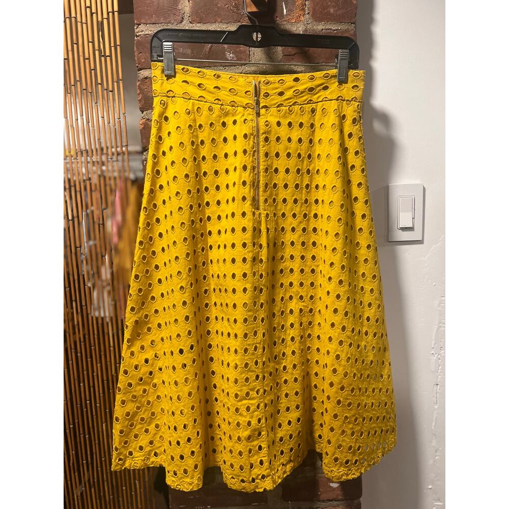 H&M Mustard Yellow Eyelet Broderie A-Line Midi Skirt Size 8 - Picture 4 of 7
